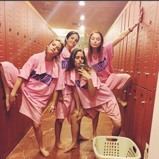 Grace Phipps feet photo 20