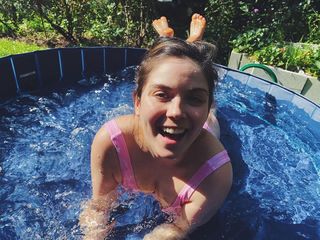 Grace Phipps feet photo 9