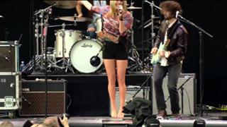 Grace Potter feet photo 13