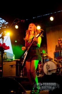 Grace Potter feet photo 10