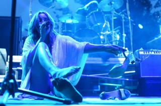 Grace Potter feet photo 19