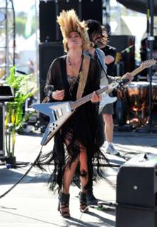 Grace Potter feet photo 11