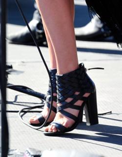 Grace Potter feet photo 10
