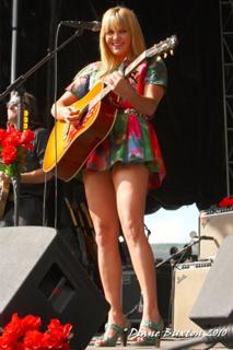 Grace Potter feet photo 1