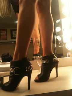 Grace Potter feet photo 12