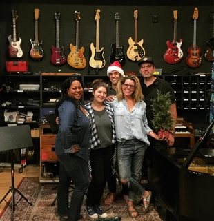 Grace Potter feet photo 16
