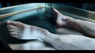 Grace Van Dien feet photo thumbnail