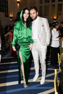 Grace Van Patten feet photo thumbnail