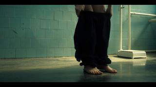 Grace Van Patten feet photo thumbnail