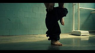 Grace Van Patten feet photo thumbnail