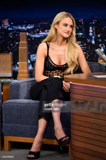 Grace Van Patten feet photo 1