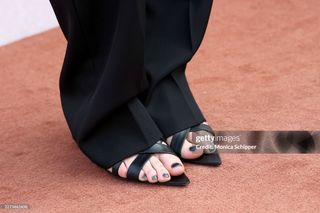 Grace Van Patten feet photo 1