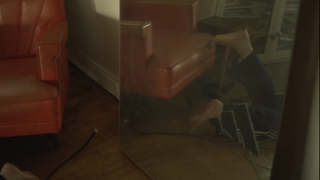 Gracie Abrams feet photo thumbnail