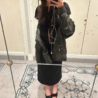 Gracie Abrams feet photo thumbnail