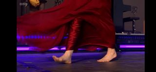 Gracie Abrams feet photo thumbnail