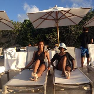 Gracie Carvalho feet photo 3