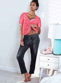Gracie Carvalho feet photo 15