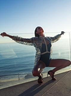 Gracie Carvalho feet photo 4