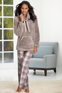 Gracie Carvalho feet photo 1
