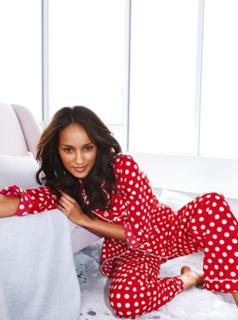 Gracie Carvalho feet photo 14