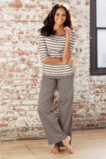 Gracie Carvalho feet photo 6
