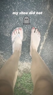 Gracie Dzienny feet photo 18