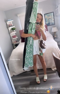 Gracie Dzienny feet photo 19