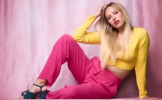 Gracie Dzienny feet photo 12