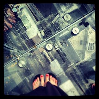 Gracie Gold feet photo 1