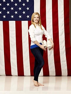 Gracie Gold feet photo 2