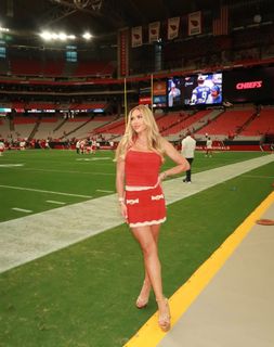 Gracie Hunt feet photo 9