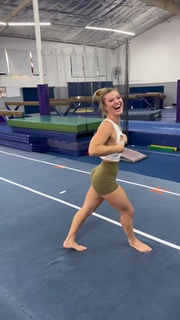 Gracie Kramer feet photo 15