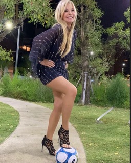 Graciela Alfano feet photo 16