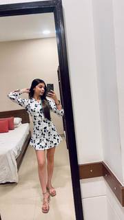 Gracy Goswami feet photo 17