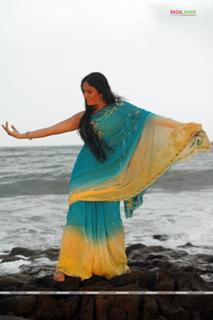 Gracy Singh feet photo 13
