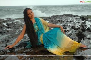 Gracy Singh feet photo 10