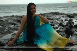 Gracy Singh feet photo 9