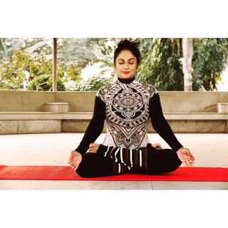 Gracy Singh feet photo 4