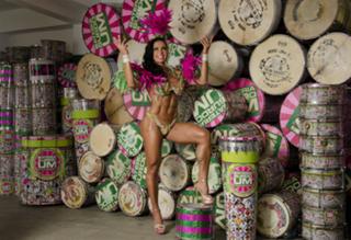 Gracyanne Barbosa feet photo thumbnail