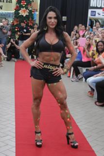 Gracyanne Barbosa feet photo thumbnail