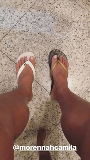 Gracyanne Barbosa feet photo thumbnail