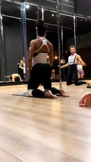 Gracyanne Barbosa feet photo thumbnail