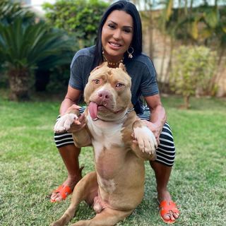 Gracyanne Barbosa feet photo thumbnail
