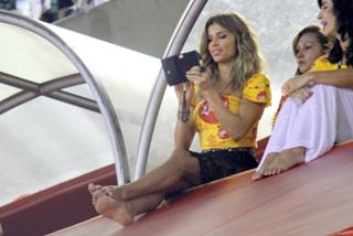 Grazi Massafera feet photo thumbnail