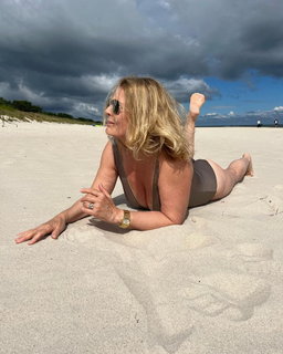 Grazyna Szapolowska feet photo 17