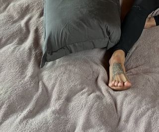 Greeicy Rendón feet photo 3