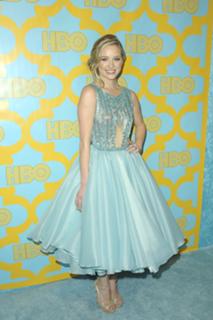 Greer Grammer feet photo thumbnail