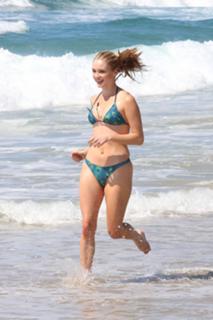 Greer Grammer feet photo thumbnail