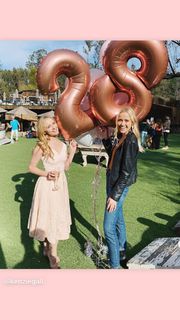 Greer Grammer feet photo thumbnail