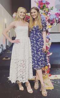 Greer Grammer feet photo thumbnail